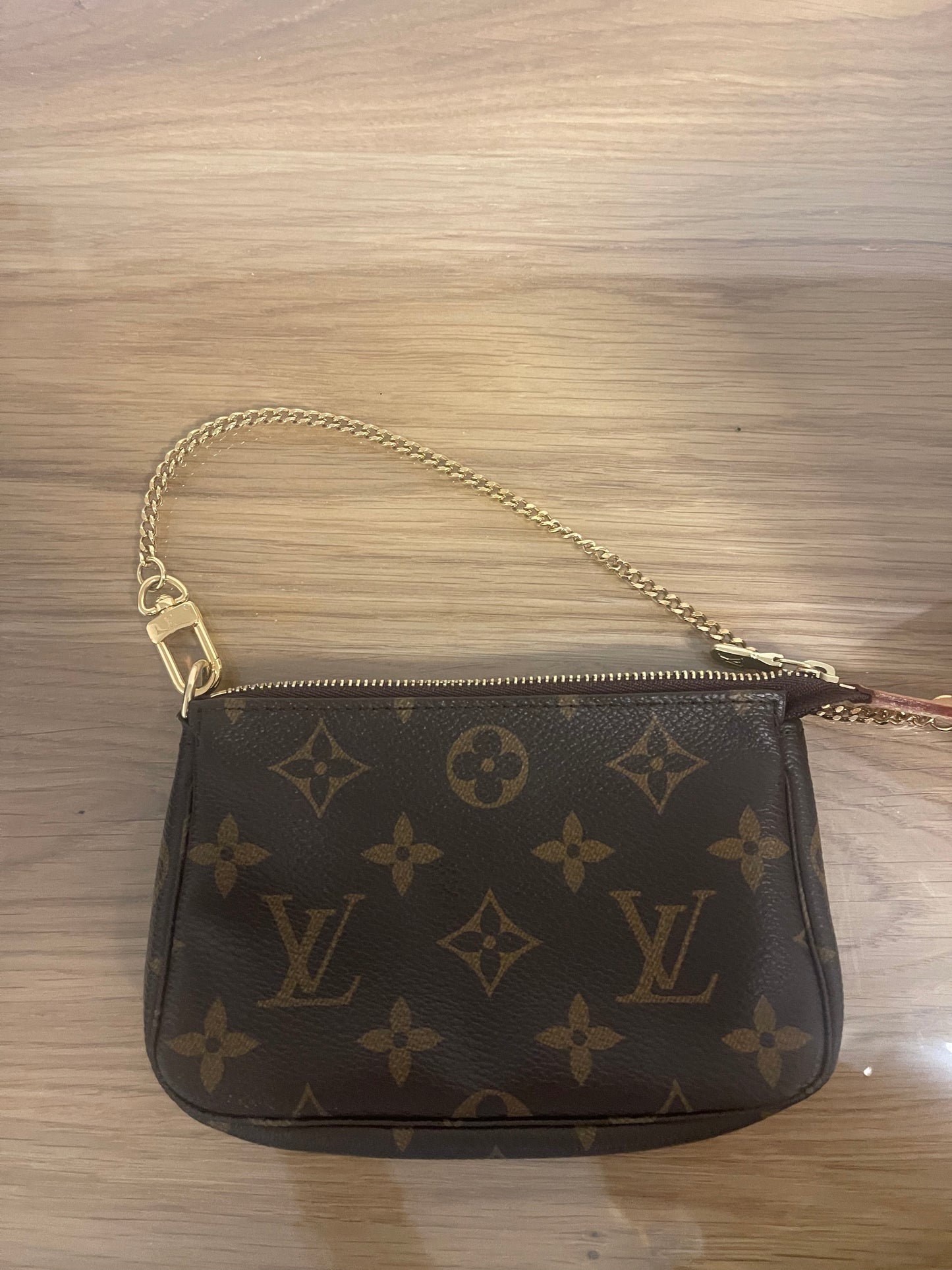 Louis Vuitton mini classic bag